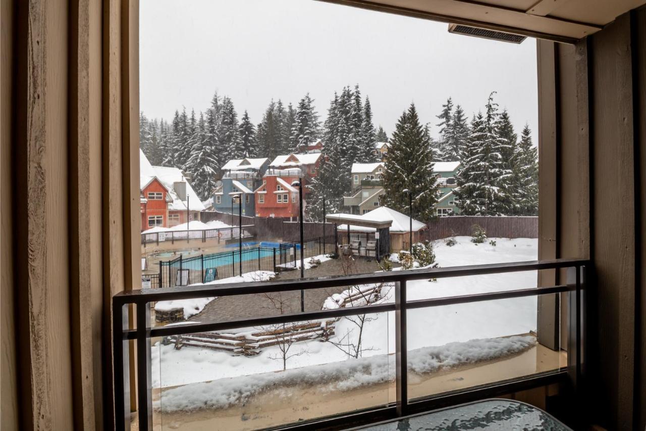 Slopeside Whistler Creek Apartment Exterior photo
